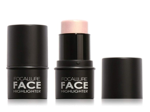 انتخاب هایلایتر با توجه به رنگ پوست